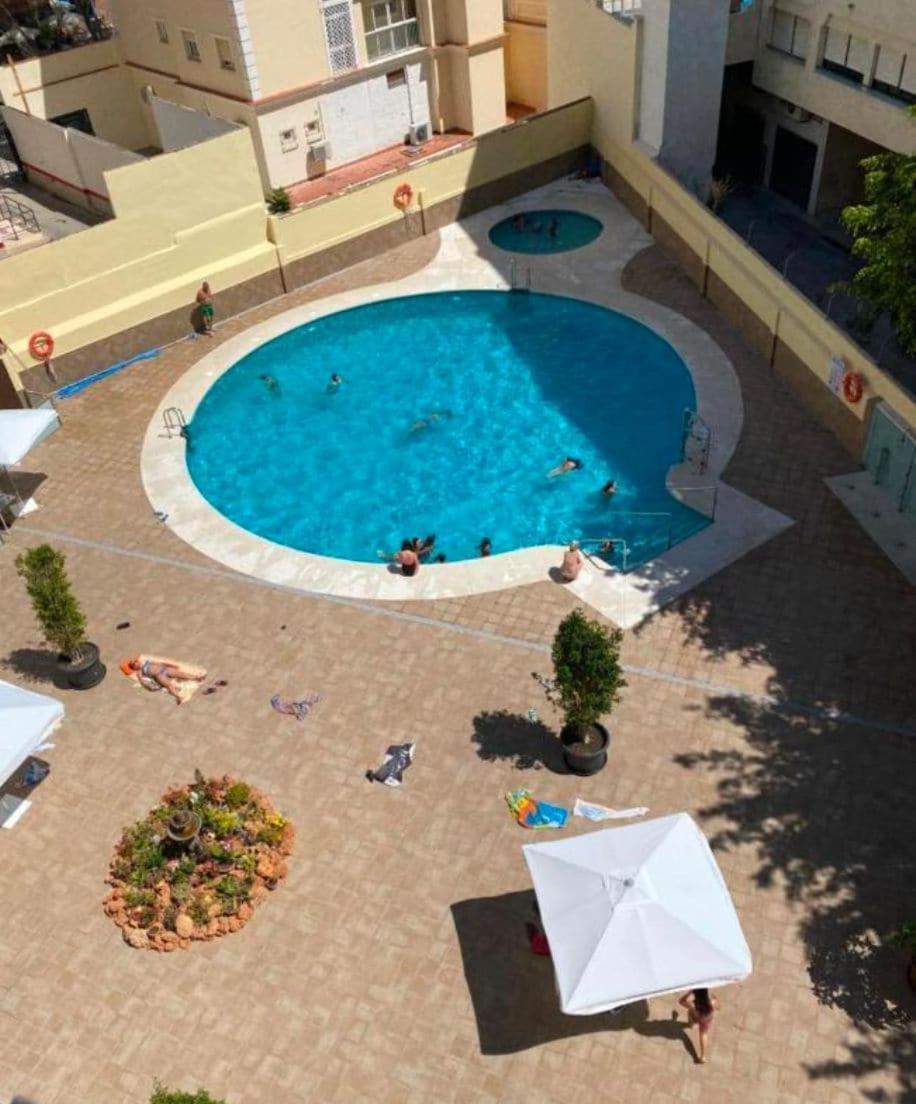 Estudio Con Piscina Pleno Centro Apartment *
